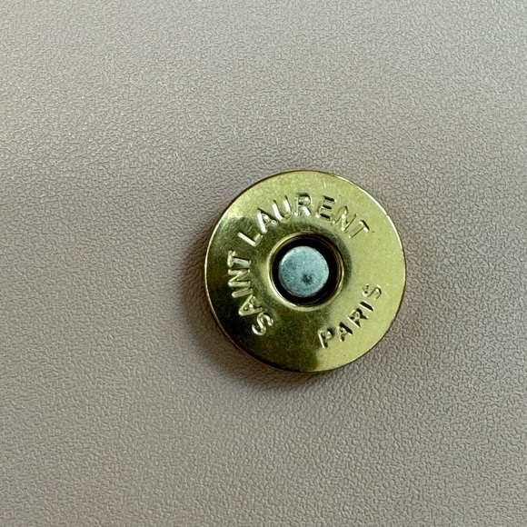 Handbag - Picture 4 of 5